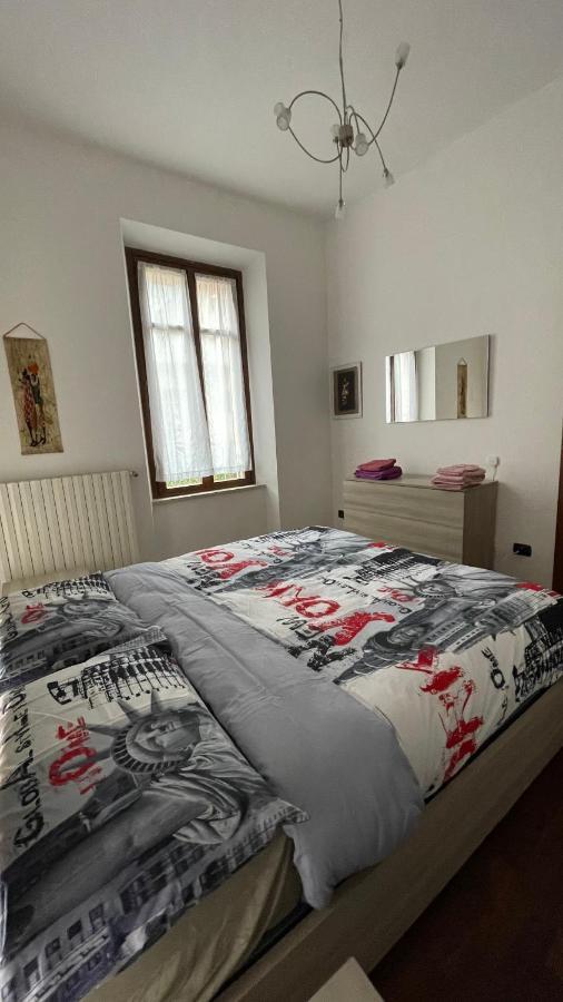 La Corte Barnaba Apartment Busto Arsizio Bagian luar foto